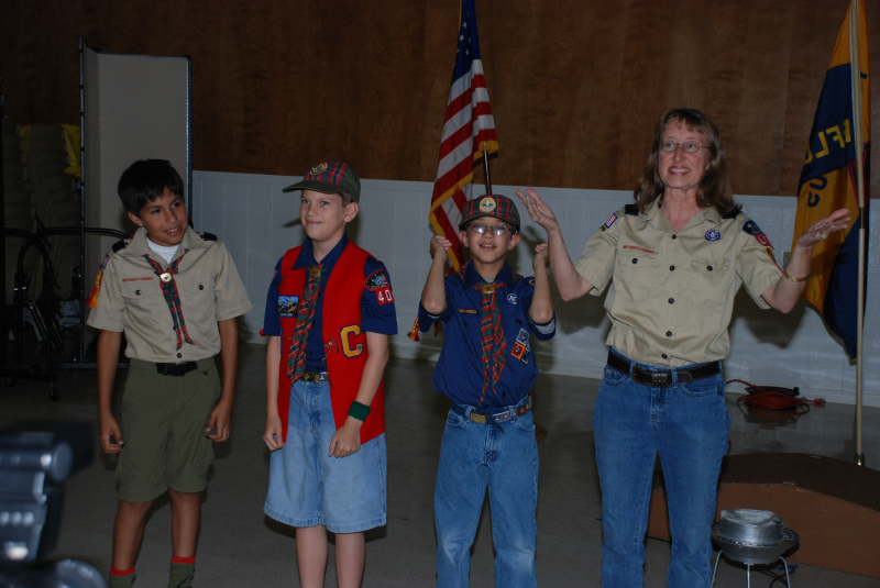 2010-Pack409-Blue-n-Gold - 018.jpg